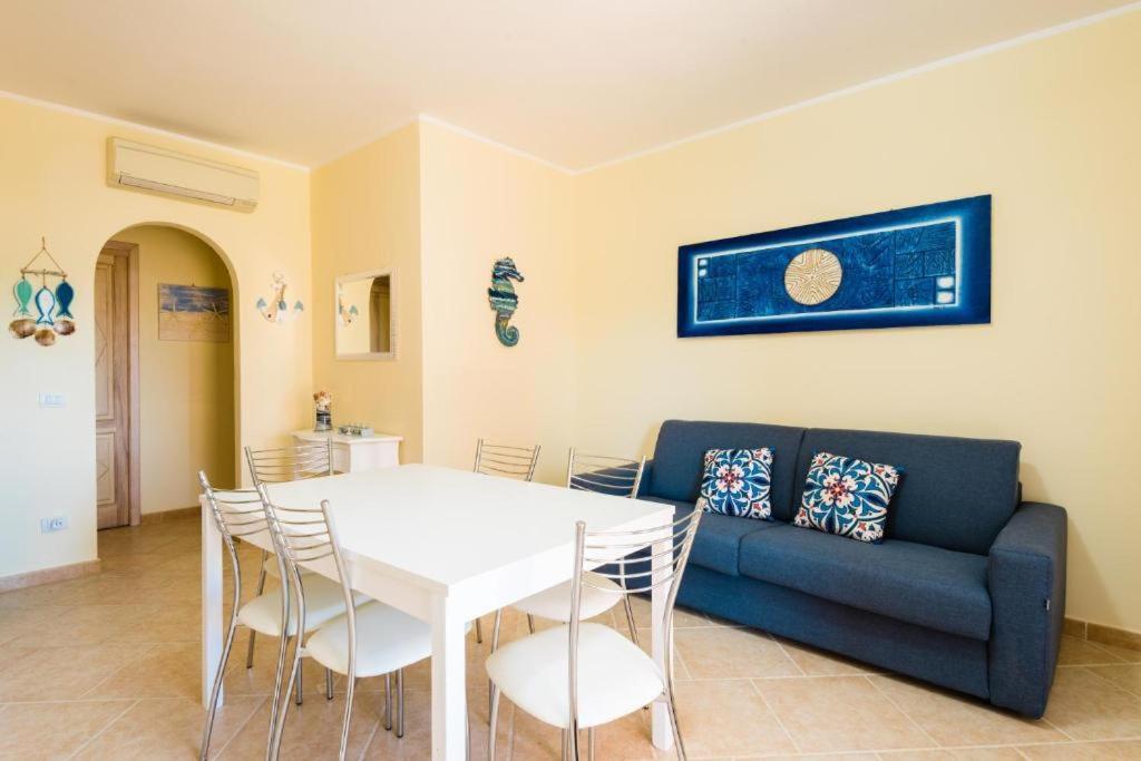 Le Perle Di Golfo Aranci Villa Exterior photo